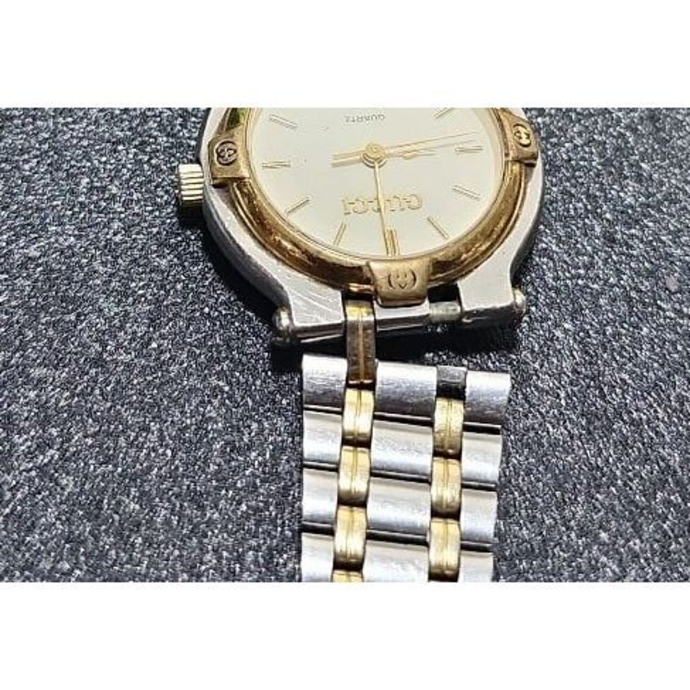 Gucci 9000L Vintage Ladies Ivory Face Watch - Picture 8 of 9